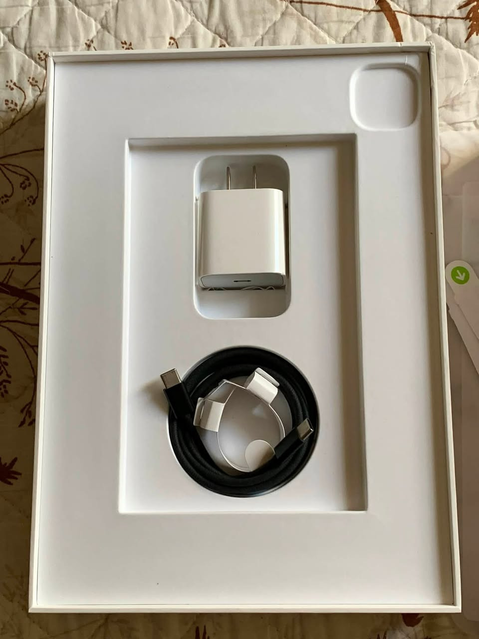 ايباد 11 pro M4 للبيع
ايباد IPad 11 pro M4 
الحجم : 11 بوصة 
الذاكرة : 256
اللون : اسود فضائي
البطارية : 92‎%‎
الدورات : 527
الملحقات : رأس شحن + كيبل (1m) الأصليات + الكارتون و ملحقاتها
العنوان : بابل - المسيب - ***********/***********
السعر : مليون و 100 و بي مجال 
الايباد  نظيف و استعمالة فقط دراسة و الايباد فقط بي شخوط مثل ما موضح بالصور
