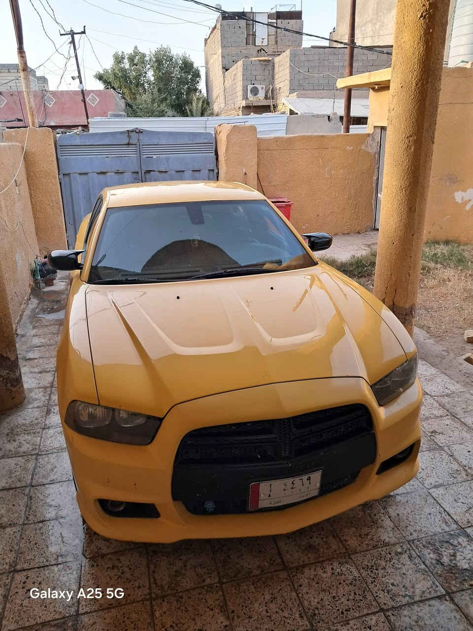 السلام عليكم 
جارجر 2011كفاله بيها قطعه الباب الوره فتح للبيع فقط بدون مراوس غرفه مال ٢٠١٨ شاشه جبيره كير مكينه تايرات بل كارتون اكسل كله جديد تشغيل عن بعد السعر137وبيها مجال خطه كوت بصره*********** خاص ماعندي
