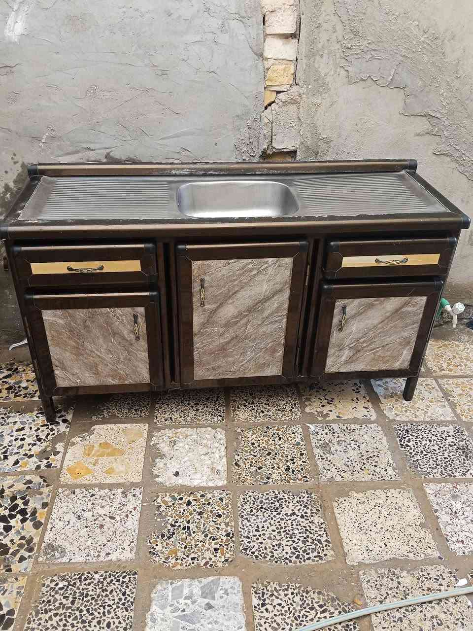 سلام عليكم للبيع مكان النجف اي ستفسار اتصال ***********
