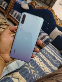 هواوي ٩ اس • ١٢٨ • ساحت الوثبة