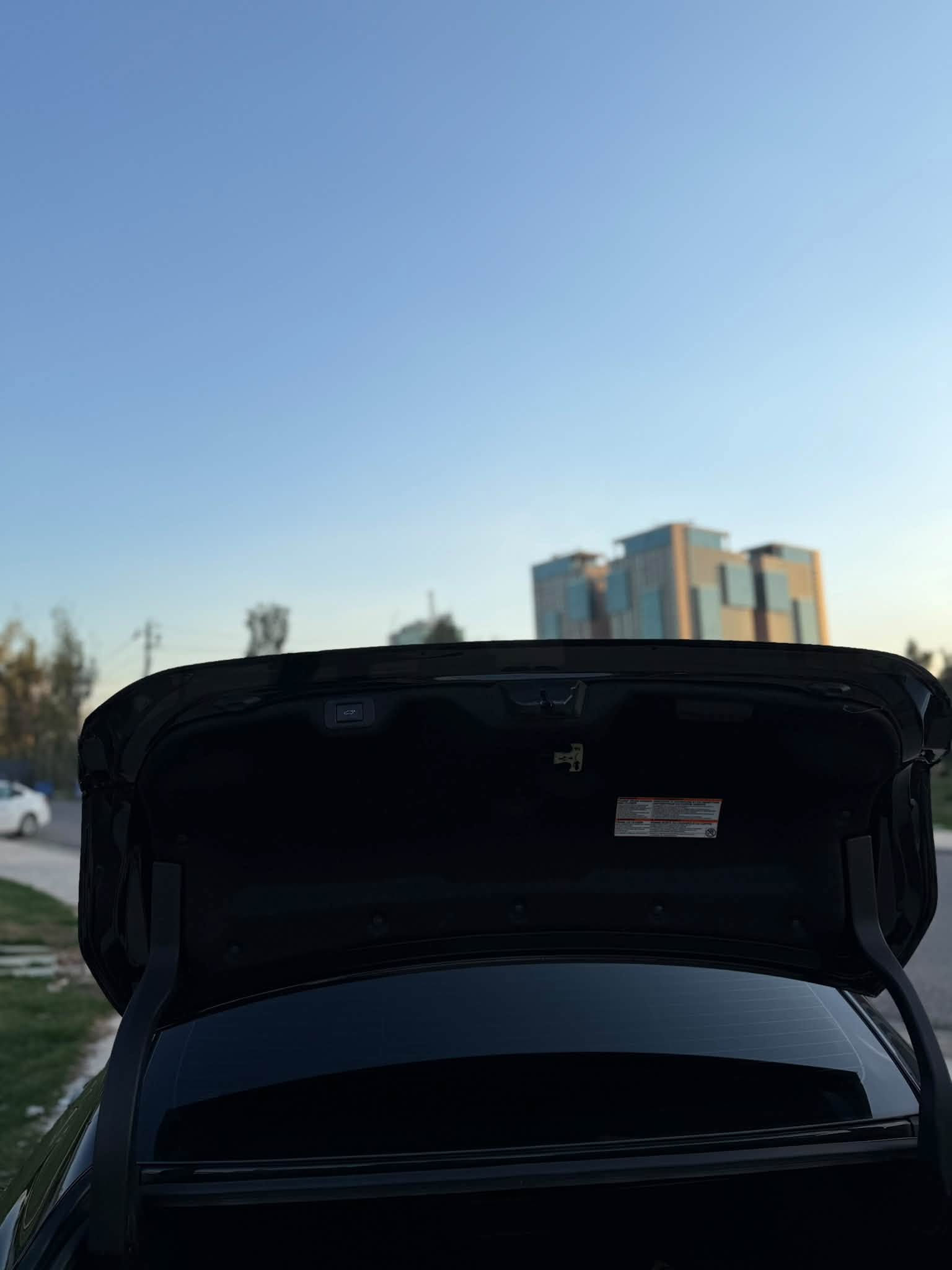 لكزس ES350 • ٢٠٢٣ • حادث جانبي