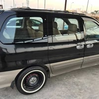 للبيع كيا كرنفال مديل 2000محدث 2005 باسمي رقم دولي جاهزه من لدعاميه ال...