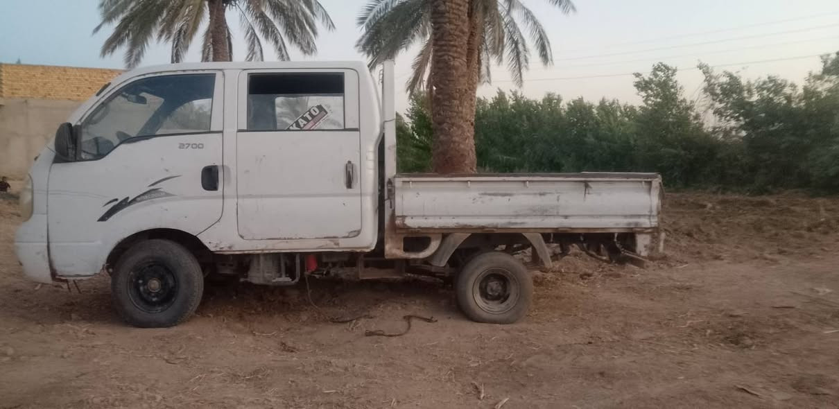 السلام عليكم 
سياره كيا لبيع دبل قماره 
سياره جاهزه كير استندر ما مفتوح 
محرك فول
موديل 2008
مداور موجود سياره بسمي 
رقم واسط 
السعر 80ورقه وبيه مجال 
اتصال
***********
‏‪***********‬‏
