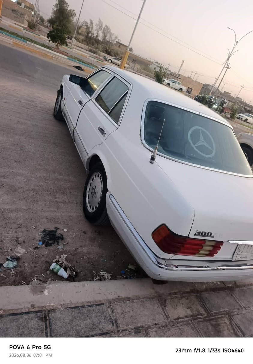 مارسدس رئسي موديل 91مكينه وكير فيفيتي تبريد ثلج مكفول من الكلبه وتجي والعيب الشرعي سياره احلى من صور كهربائي كله شغل رقمه ذي قار تحويل ثاني يوم مشروع وطني السعر 43بيه مجال العنوان ذي قار بالنصر رقم الهاتف ***********
