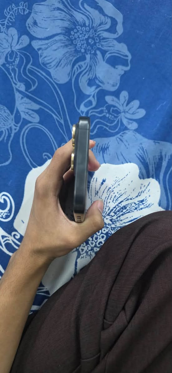 آيفون ١٥ برو ماكس • بطارية ٧٦ • البياع