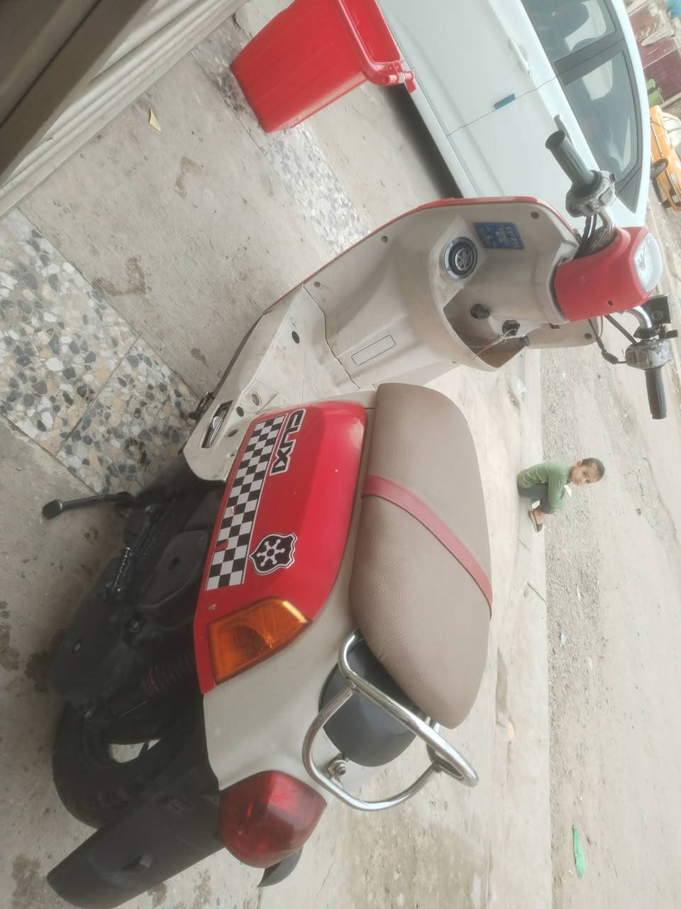 بوليس • نضافه • لوك جديد