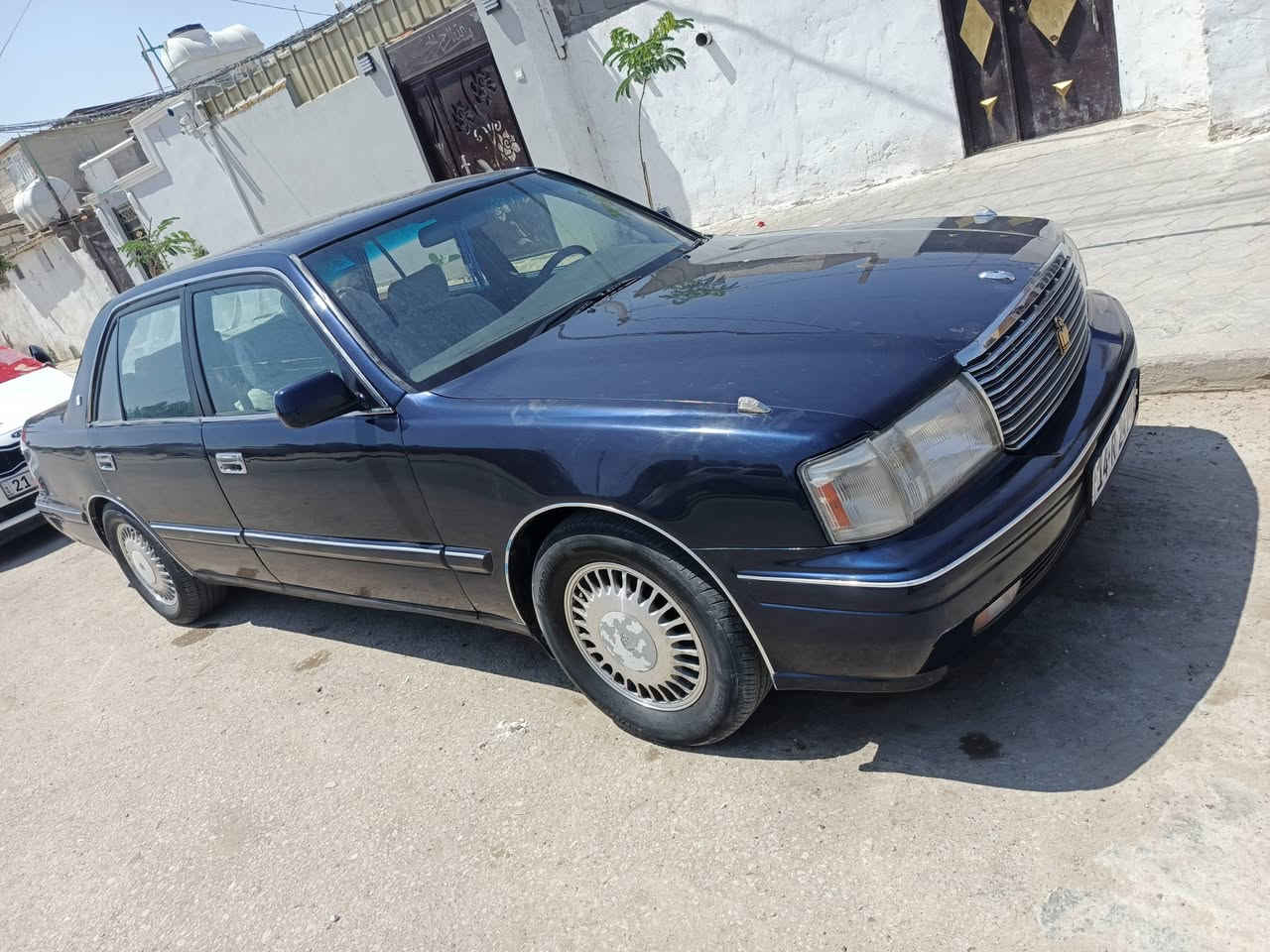 السلام عليكم ورحمة الله وبركاتة رأس الثور تكم 1996 رقم بصره نكليزي سنويه لغاية 2030 تريد مداور تريد وكاله السياره بيها كص قماره وكفر خلفي فقط مكينه وكير وحداديه جدد تبريد ثلج كهربائية كله شغاله سنتر لك شاشه سماعات كله جديد العنوان نجف السعر 63 وبيها مجال قليل الشراي يجي خاص أو يتصل ***********
