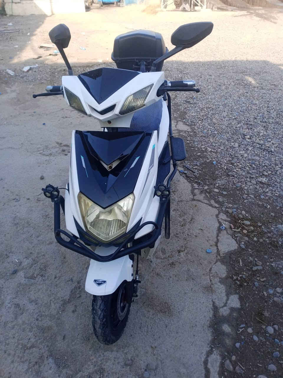ماطور شحن للبيع كامل من كلشي السعر 850 وبي مجال  #اتصل***********
