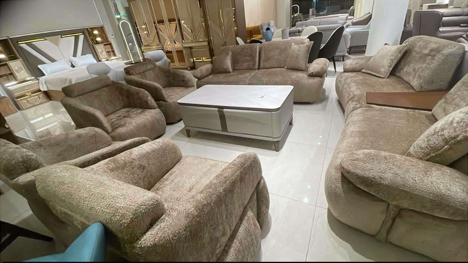 🛋️ لذوقك مكان… وإحنا نوفره إلك 🤍

وصلت تشكيلة من التخومات المودرن التركية 🇹🇷
موديلات مختلفة، تصاميم أنيقة ومقاعد مريحة حتى تختار اللي يناسب بيتك.

✨ 10 مقاعد – موديلات مميزة
📍 رمادي – تأميم – شارع النخيل – مقابل محطة النخيل
📞 ***********

جمعية التراث للأثاث
اختار موديلك… وخلي الباقي علينا 🤍
