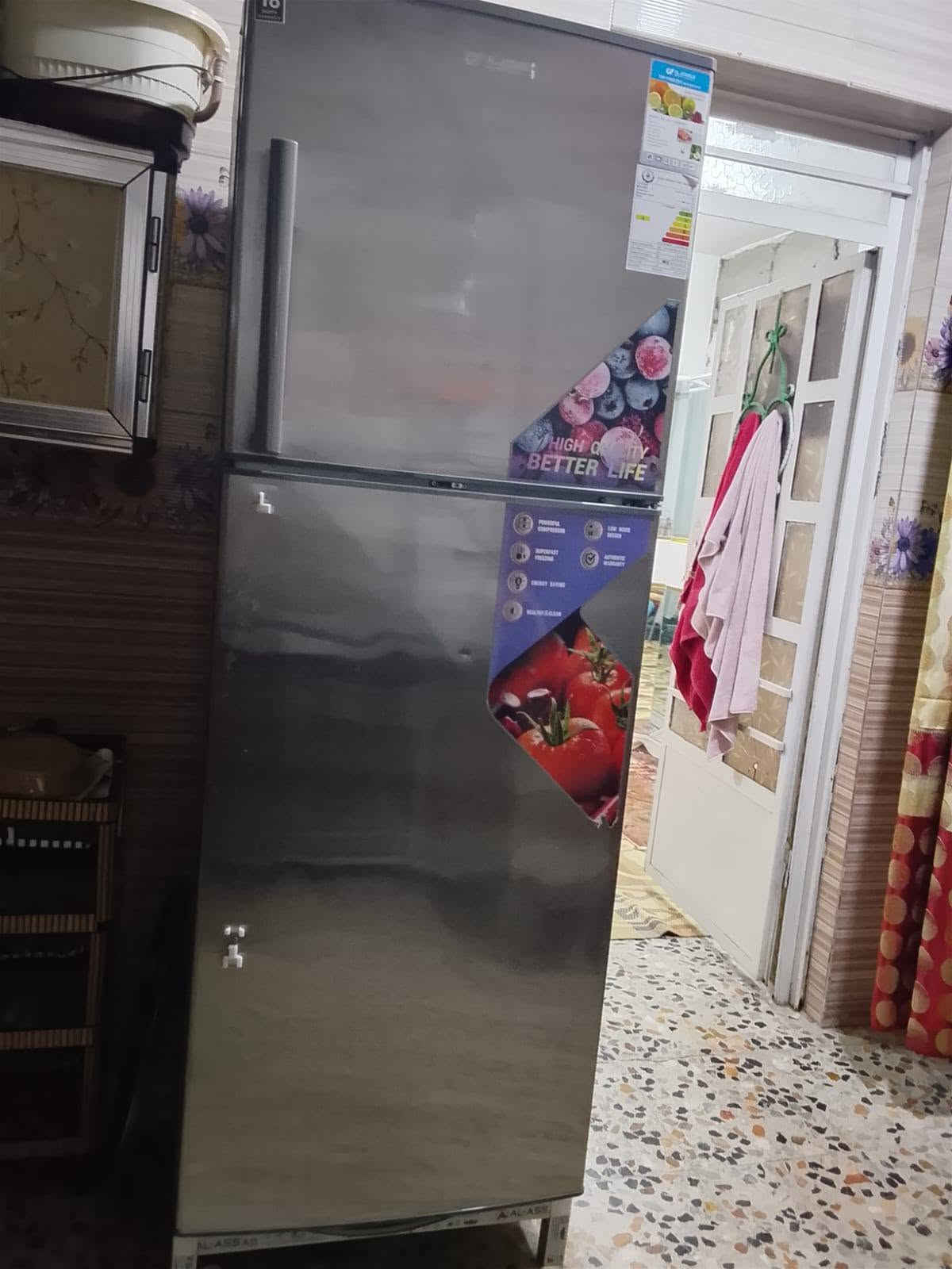 غرفة صاج للبيع مكانه الحريه 
غرفة تركيه وكاونتر وغسالة وثلاجه للبيع مكانهم الشعله 
كنتور خانتين للبيع مكانه الدوره 
رجاء رجاء بدون تعاليق لأن ما اشوفهن وما الحك أصلن ارد الي يريد يستفسر أو يسأل عن سعر الحاجه يتفضل خاص ماسنجر أو يراسلني واتساب أو يتصل *********** 🌹✨

نص مكتوب في الصور:
- ١١:٣٣ والمزيد
