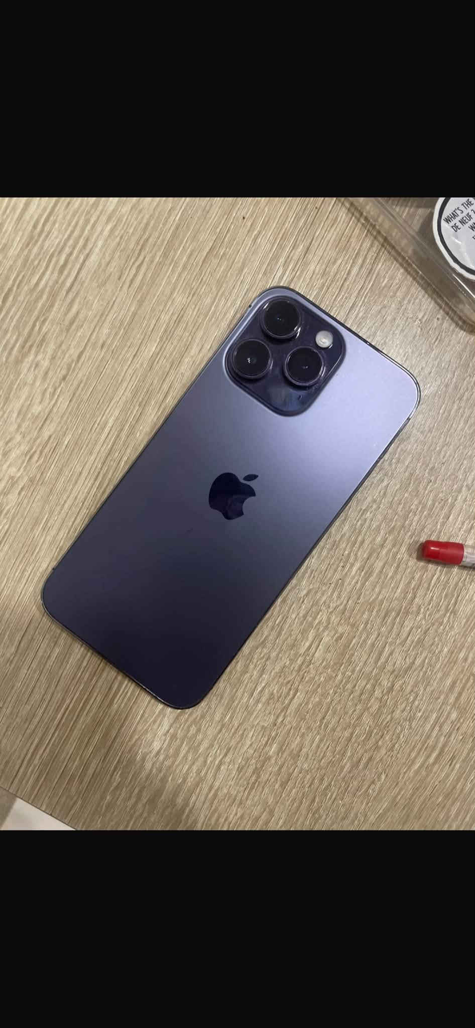 ايفون ١٤ برو ماكس • نضيف ١٠٠ • بطارية ٧٩