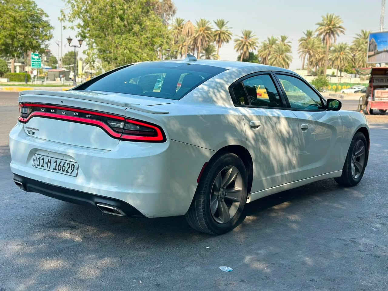 سلام عليكم جارجر sxt2016كفاله عامه سياره جاهزه عل آخر حبايه رقم جديد هزه جديده باسمي سياره بيه بارد بسيط كير مكينه حديده تخم تاير تبريد كله جديد
سعر 200بيه مجال بسيط 
مكان بغداد الشعله 
***********
