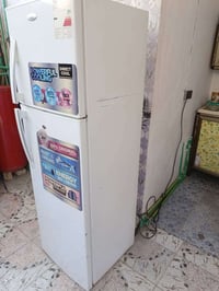 ثلاجة • تجميد • للبيع