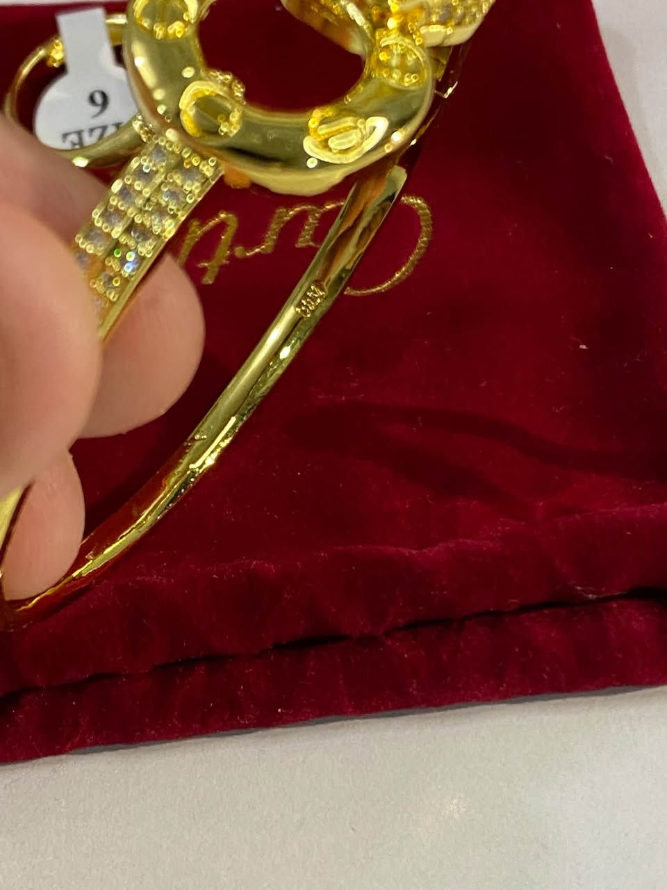 كارتير مختوم • سوار • محبس مرصع زاركون