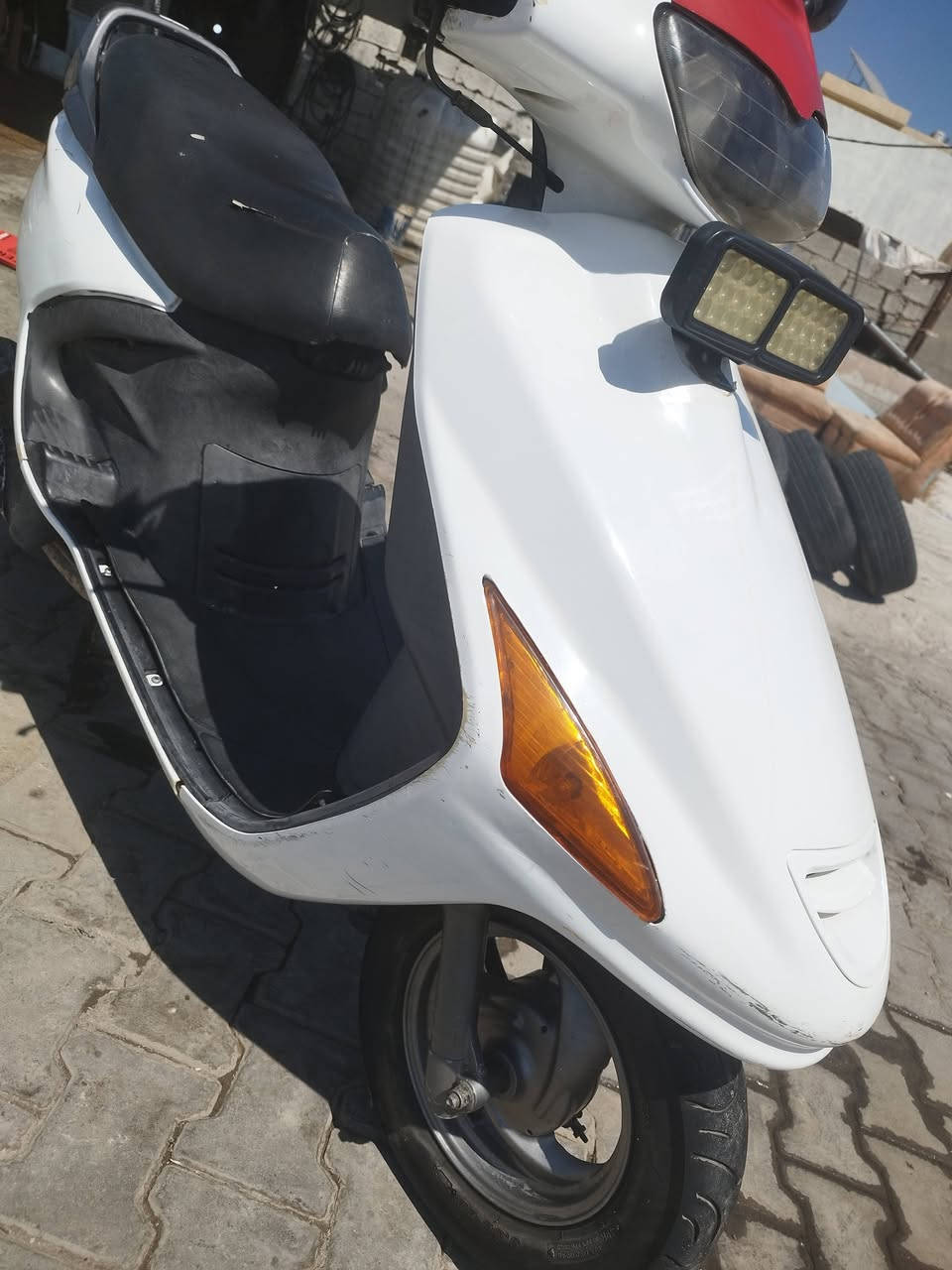 السلام عليكم دراجه للبيع ياباني فورتي فراشه فحل جديده بلاديه نظيفه كفاله عامه مراوس او بيع اي نقص ما بيها كهربائيات سلف هندر كامله مكمله عنوان ديالى بعقوبه تحرير دور الضباط سعر خاص رقمي هاتف وتساب ***********

