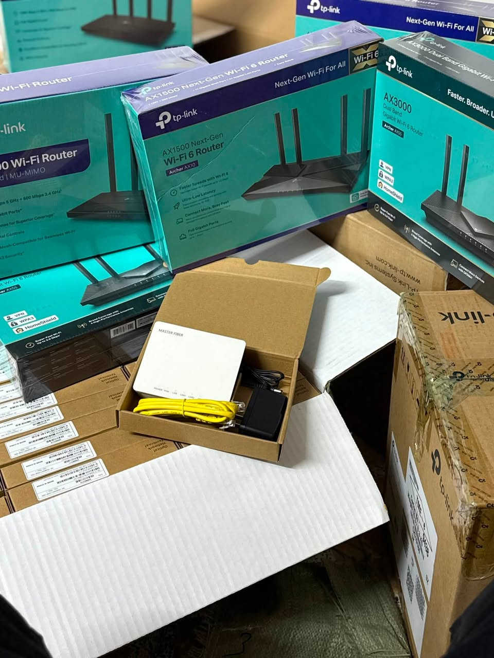🔥 عروض خاصة لفترة محدودة 🔥

نوفر لكم راوترات TP-Link الأصلية بأفضل الأسعار مع ضمان الجودة.

✅ TP-Link Archer AX55 (Wi-Fi 6)
💰 80,000 دينار

✅ TP-Link Archer AX10 (Wi-Fi 6)
💰 50,000 دينار

✅ TP-Link Archer AC80
💰 48,000 دينار

✅ ONU 1G
💰 14,000 دينار

✔️ أسعار منافسة
✔️ منتجات أصلية
✔️ مناسب للمنازل والمكاتب والشبكات

📩 للحجز والاستفسار راسلنا عبر الصفحة أو اتصل بنا.

***********
***********

النجف - حي الزهراء
