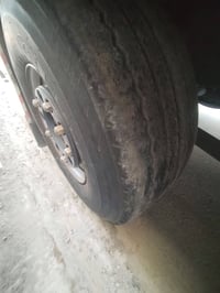 زوج تايرات • تايرات GT • نضاف