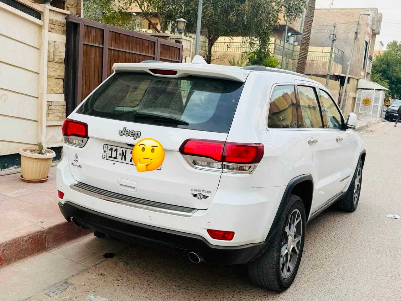 سلام عليكم جيب موديل 2020
خليجي مال هارلم
لمتدد ٣شاشات
حساسات
انطفاء ذاتي
بنوراما
فول ماعدى الجكات
بيه بارد بلباب الي خلف السكن كد شبر
ماشيه ٧٧٠٠٠كيلو
سعر السياره ٢٧٥٠٠$
مكان السياره بغداد
الاستفسار (***********)
