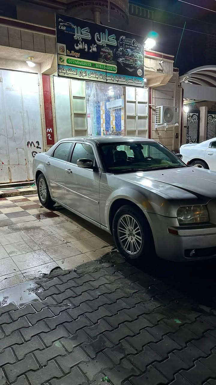 السلام عليكم
⚠️كرايسلر 2009 للبيع رقم بصره 
كفاله من الضربه فقط صبغ حزام السياره تبريد حداده تخم تاير كفاله مكينه گير كفاله
٤ جوك كشنات جلد 
⁉️فقط بيها ملاحظات بسيطه السعر (115) وبيها مجال 
استفسار اكثر *********** رقم واتساب موجود
المكان البصره
