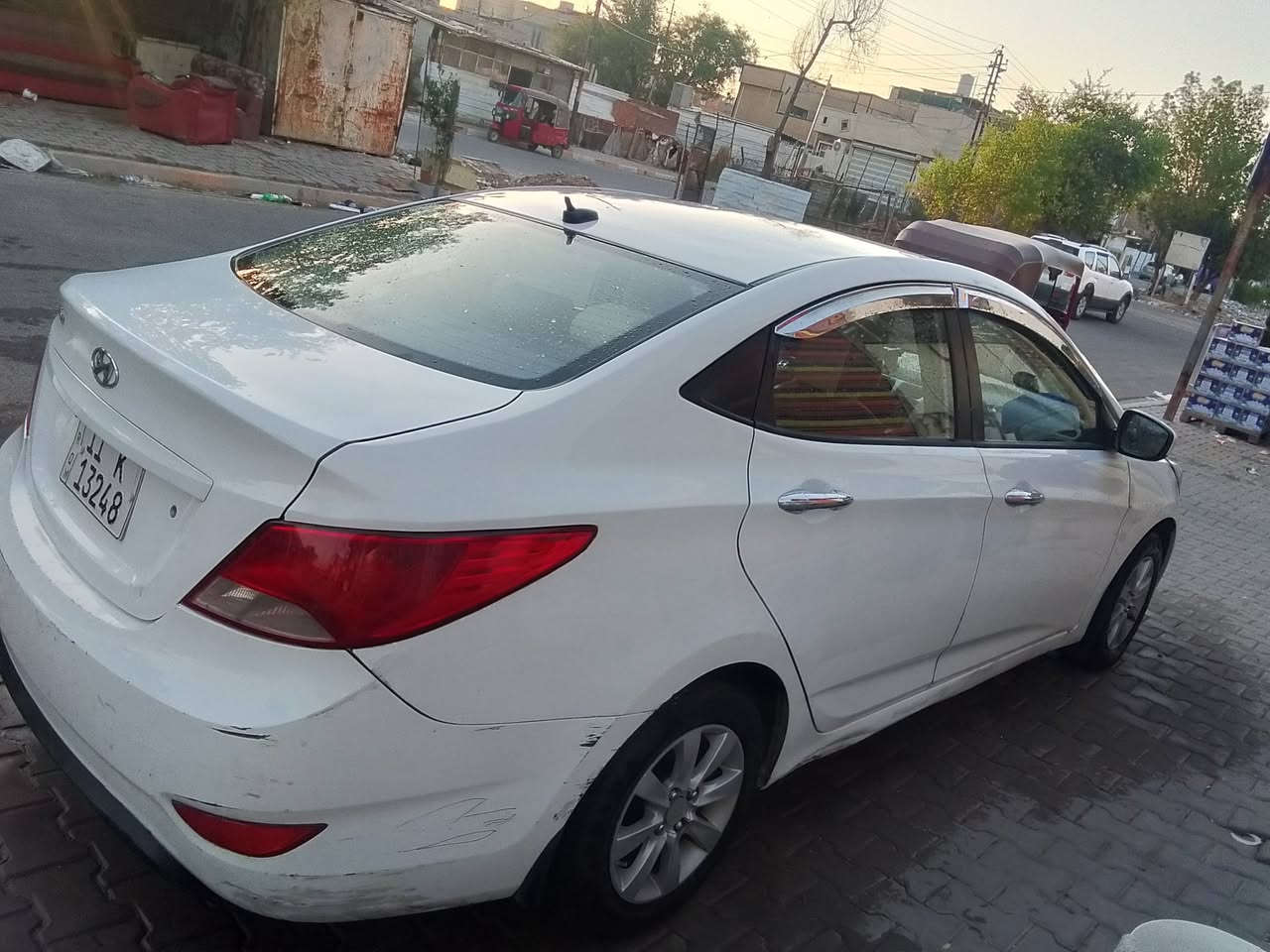 اكسنت امريكي 2016 بغداد
بيهه قطعتين جاملغ وبنيد فقط 
تبريد  صدرهه تايراتهه  تمام 
رايدهه ب 72 بغداد 
***********
