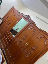 غرفة نوم • مستعملة • ٦ قطع