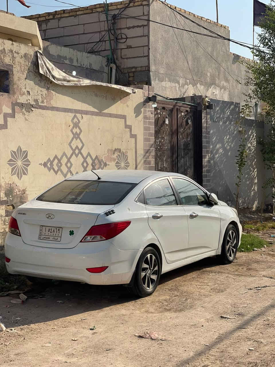 اكسنت  ٢٠١٥ خليجي
فول عده الفتحه
اشاير بل مري 
شاشه 
بكلايت لد
ويل كروم 
تخم تاير جديد 
حداديه وره وكدام جدد
رقم كربلاء مدوار ثاني يوم 
بيها باب العبري صبغ وجاملغ كدام صوب السايق مبدل 
ولثاني نصه مصبوغ موحدين وي الباب 

كير ومكينه عل شرط 
مكاني نجف ***********
السعر ٧٨ وبيها مجال 
عليها  غرامات ٢٠٠ينزلن من سعرها
السونار مرفق مع المنشور

نص مكتوب في الصور:
- CAMON 30
- 68mm f/1.8 1/50s ISO351
- CAMON 30 • 51mm f/1.8 1/50s ISO351