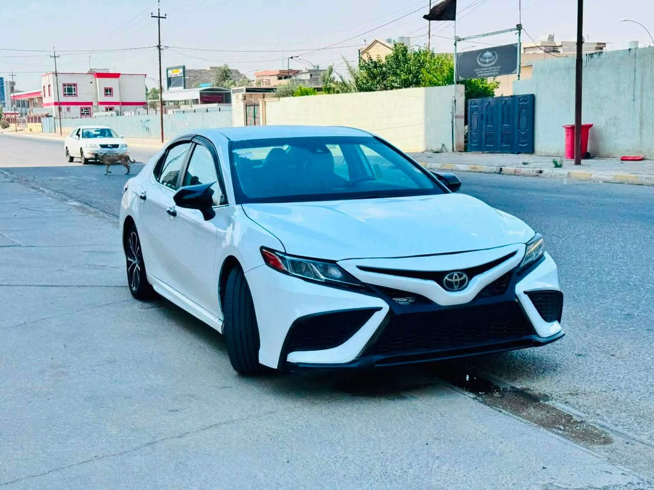 السلام عليكم
كامري موديل 19 ابيض SE امريكي 

بيهاجاملغ خلفي حادث امريكا 

 بالعراق 3 قطع الحادث صار يمي 

الشاصي سحب + تعديل اثر الدعم

كير محرك شرط بدون نقص سنويه 

نافذه صار صار اقل الشهرين  يرهم مراوس مع فرق

رحمه ع اهلك لا تجين خاص وتعبني 

شراي تعال شوفها وتدلل خادمك 

150 وبيها مجال ***********
