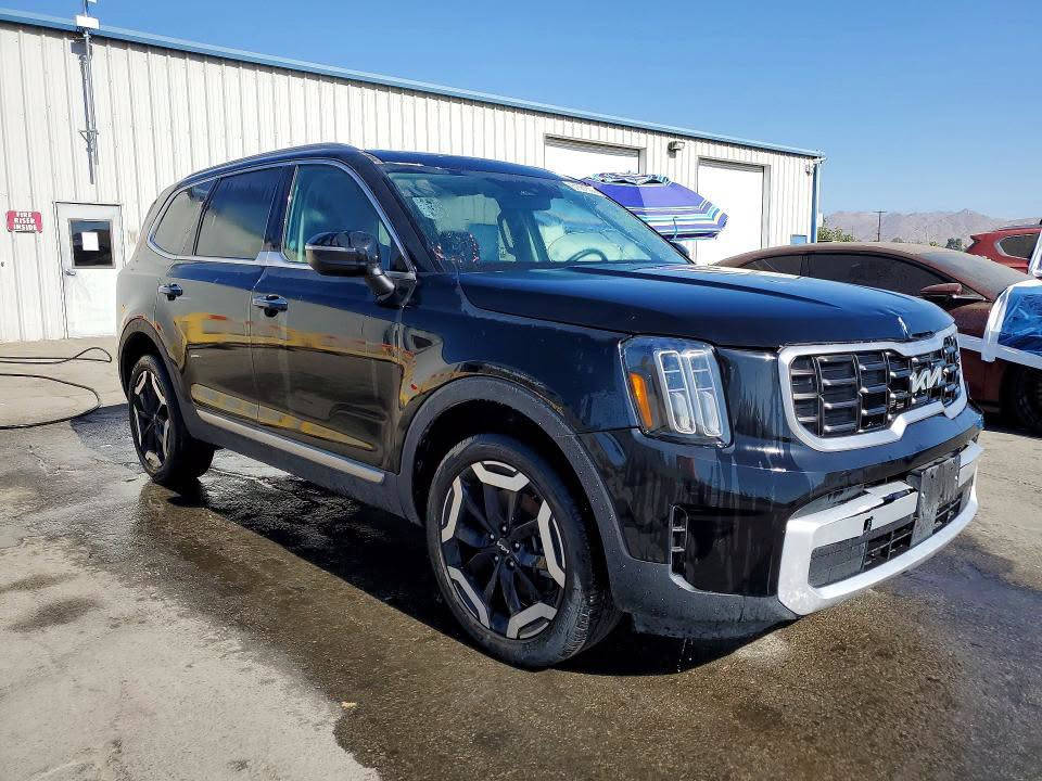 السيارة: 🚘2025 KIA TELLURIDE S
بيع مباشر \  177  ورقه 
تاريخ المزاد 🗓️:  3 \ 9 \ 2026
تدخل بكتاب الشهداء 📋
━━━━━━━━━━━━━
🚗 كل شركات الشحن رفعت أسعارها، إلا شمس العراق 🌞
الشحن صار متوفر لجميع الوجهات اعتبارا من 1/06/2026
✅ ما زلنا نوفر من أرخص أسعار الشحن
✅ بدون أي رسوم أو إضافات جديدة
✅ نفس الخدمة الموثوقة ونفس الجودة
ربع السعر صار #الشحن_من_امريكا للعراق 🇮🇶 🇨🇦🇺🇸🇦🇪
#شمس_العراق #الشركة_الاولى_في_المزادات_الامريكية
وخدمات الشحن من جميع الولايات الامريكية والامارات 💯
       🚧 اول شركة تأسست في العراق عام 2007 🚧
        ‏‎‏‎(( نحن الوكيل الرئيسي للشحن ومزادات السيارات ))
        حجوزات مباشرة من شركات الملاحة وفتح حسابات
           ‏‎‏(( MSC  #Maersk# )) ((COPART - IAAI)).
مميزاتنا حقيقة مع الضمان 👍🏻 :-
‏‎‏‎1- أرخص #اسعار_الشحن في العراق. ✅
‏‎2-حساب مزادات منخفض العمولة للمكاتب والجملة.
‏‎‏‎3-سحب السيارة من المزاد خلال 24 ساعة فقط. 🅾️
‏‎‏‎4- تتبع خاص لمتابعة النقل من المزاد لحين وصول السيارة اليك.
‏‎‏‎5- شحن قطع الغيار من امريكا بشكل مباشر خلال 6 ايام .
6- سهولة بالتعامل مع ضمانه مرتفعة.
7- اكثر من 38 فرع للشركة داخل العراق. ✅
8-شركتنا مدعومة من #رابطة_تجارالسيارات_العراق
9- توفير وكالات لاصحاب الشركات والمكاتب والتجار
10- ورشة متكاملة في الامارات للتصليح خاصة لشروط الفحص والمتانة الخاصة بمرور دبي . 🅾️
11- السرعة الفائقة في الشحن والتحميل VIP . ✅
12- شحن الحاويات حسب الطلب من امريكا بشكل مباشر او الامارات مع التحميل والتغليف حسب رغبة الزبائن.
13- تخزين مجاني داخل امريكا لتجار الجملة وقطع الغيار.
14- توفير قطع الغيار من امريكا والشحن مجاناً داخل السيارة. ✅
‏
          وجهات الشحن  : - من امريكا 🇺🇸 وكندا 🇨🇦 الى
( العراق - الامارات - كردستان - تركيا - الكويت - عُمان - مصر - السويد - التشيك - السعودية - البحرين - اليمن - ليبيا - المغرب )
‏‎‏‎لا تتردد وقم بمراسلتنا لتفاصيل اكثر
 او الاتصال بمركز خدمة الزبائن 📞
                   الرقم المختصر (((    6335    ))) ☎️
 واتس اب  ***********
واتس اب   ***********
فروعنا_في_بغداد  :
فرع_المنصور
المنصور - شارع مزاد الزهور- مجاور كاتب العدل
***********
***********
فرع_حي_اور
حي اور - مقابل جامع الصادقين
***********
***********
فرع_بغداد_الجديدة
شارع المسبح- مقابل افران الهادي
***********
فروعنا_في_المحافظات: 💯
فرع البصرة
البصرة - تقاطع المشراق - مقابل مستشفى المواساة
‏***********
فرع_النجف
النجف- شارع الاسكان- مقابل حي عدن
***********
***********
فرع_كربلاء
قريباً
فرع _الموصل
قريباً
فرع الدورة
قريباً
فرع الانبار
قريباً
فرع ديالى
قريباً
قسم الشكاوي 📌
***********
كروب الواتس اب 💯💯💯💯
‏متابعة قناة شمس العراق ( البيع المباشر ) على واتساب :
‏https://whatsapp.com/channel/0029Vauaj9fIyPtN0oRwRp0S
التيك توك 💯💯💯💯
‏https://www.tiktok.com/@a30006000?_t=ZS-8usvG56uO0X&_r=1 عرض أقل عرض أقل عرض أقل
شركة شمس العراق لاستيراد السيارات عرض أقل عرض أقل عرض أقل عرض أقل عرض أقل عرض أقل عرض أقل عرض أقل عرض أقل عرض أقل عرض أقل عرض أقل عرض أقل عرض أقل عرض أقل عرض أقل عرض أقل عرض أقل عرض أقل عرض أقل
