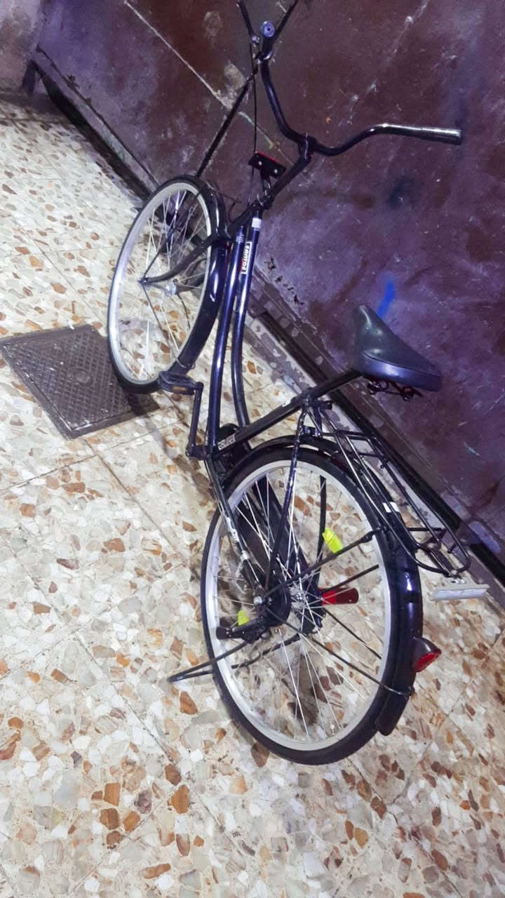 السلام عليكم بايسكل للبيع
بناتي نضيف كلشي مابيه عوزه بس 
قبق مال صينيه فقط 
سعره 80 وبي مجال 
مكاني بغداد شعله شراي يراسلني عله هاذه الرقم ***********
