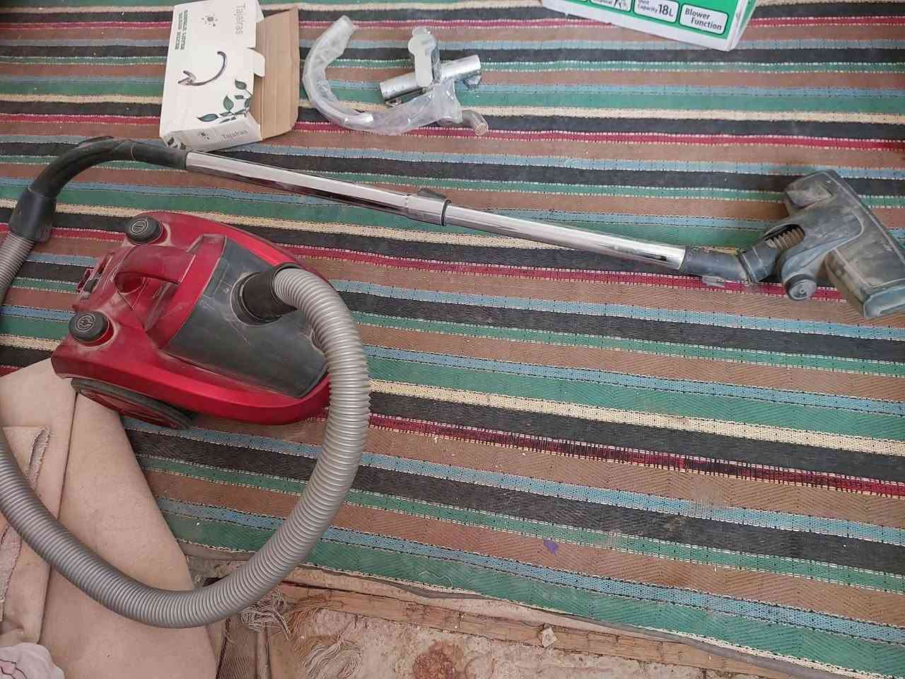 مكنسة كهربائية شغالة
شرط الفحص
