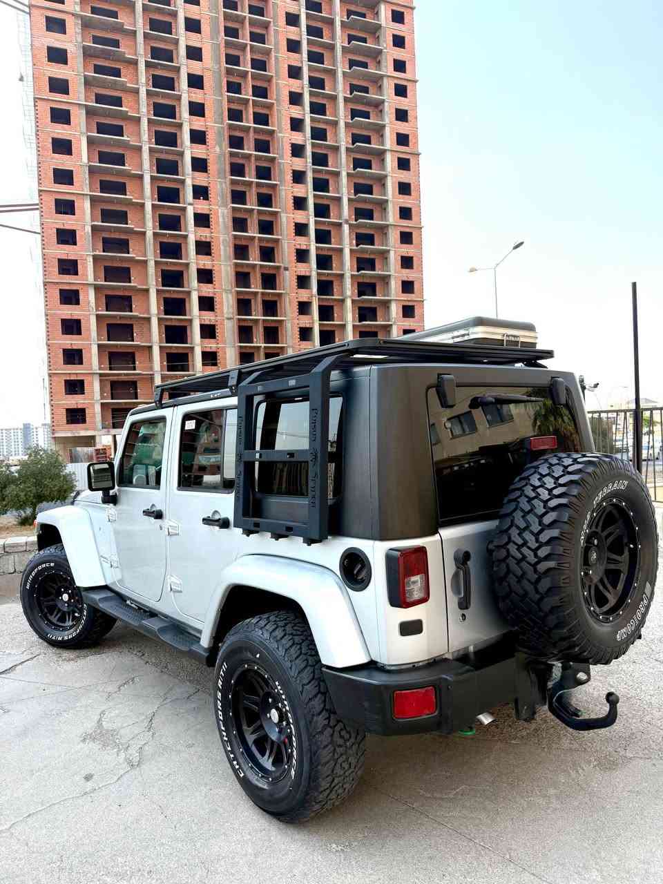 Jepp wrangler v6✈️🧿
***********
TB: سەیارەکە ساغە بێرەقەمی دوبەیە (ادوات)

Model:2008-کامل کراوە بە 2017

مواسەفات(دەبل ئەکسل-سەقف کەشف-تەبرید-چوارجام کارەبا-سەماعەو مەکەبەرەی bits-تحدید سرعە-تایەو ویل جەبەلی-هتد……
 سەیارەکە ساخە بێ بۆیاخە زۆر زۆر تازەیە 
نرخ(118)مجال 
بۆزانیاری زیاتر پەیوەندی بکە 👇
*********** أربيل, العراق
