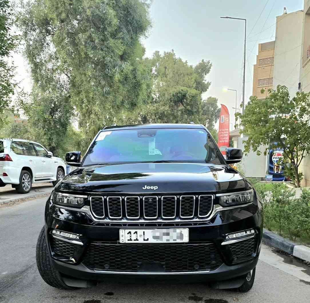 سلام عليكم ..... اخوان عندي جيب لمتد بلص 2023 خليجيه وكالة هارلم لون اسود رقم بغداد بأسمي .... اخوان السياره جديده جدا جدا ومكفوله من الضرر والصبغ والبارد وحتى من الشخط ... سعرها 34800$ واي استفسار هذا رقمي ***********
مكان السياره بغداد حي القادسبه 
مواصفاته 
محرك 4 سلندر تيربو 2000cc
بانوراما 
فور ويل
خمس كامرات 
رادار امامي 
رادارات جانبيه 
باب خلفي كهرباء 
كشنات جلد 
تدفئه وتبريد كشنات
خمسه راكب 
كشنات وستيرن كهرباء + خزن ميموري 
ويل كب حجم 20
مري شفط
شاحن 
سستم صوت بغداد, العراق
