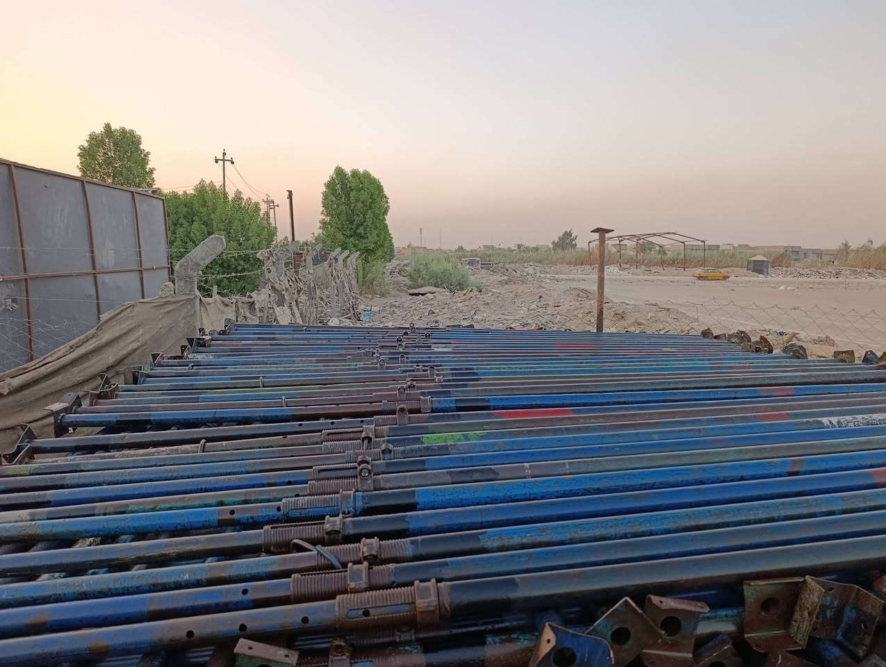 السلام عليكم جكاة للبيع طول 5متر 
العنوان بابل حي العسكري للاستفسار 
***********
