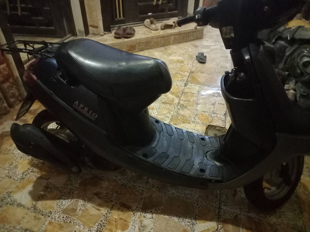 السلام عليكم دراجه بطه لبيع نضيفه معدل شلع مكينه خرسه لاصوت كير ولا روله تايرات جدد وياله كهربائيات شغاله هورن كلوب اشاير شغال شلعه شك الكاع معدل شرط ٦٠ سعره ٢٥٠ وبيه مجال الاستفسار مراسله الصفحه او رقم ***********
