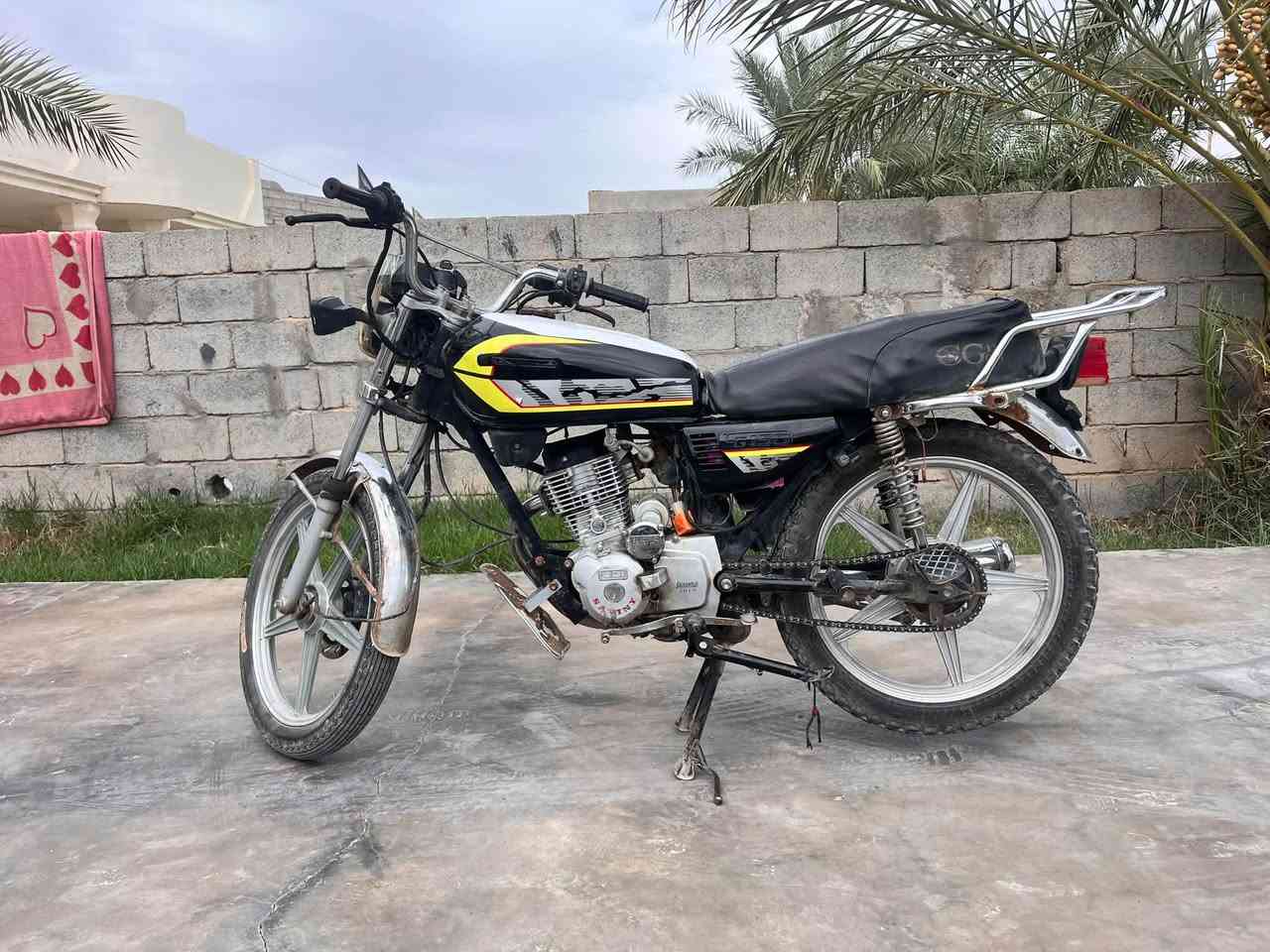 سلام عليكم دراجه سيفان 2019للبيع نضيفه مرتبه السعر350 مكاني ديالى الخالص طريق دلي عباس سراجق استفسار***********
