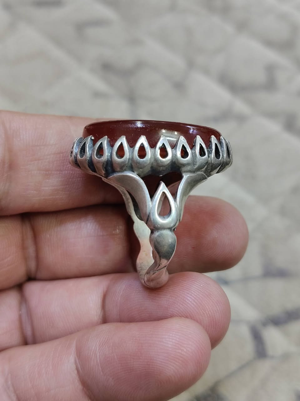 عقيق • بغداد