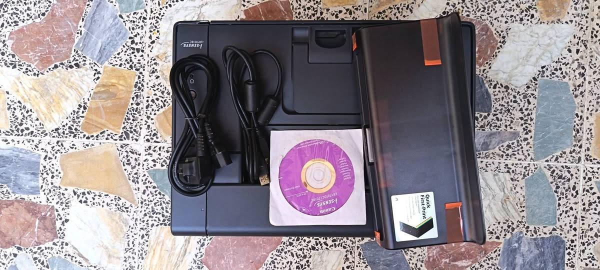 كانون LBP7018C • ملونة ليزر • بغداد الشعب