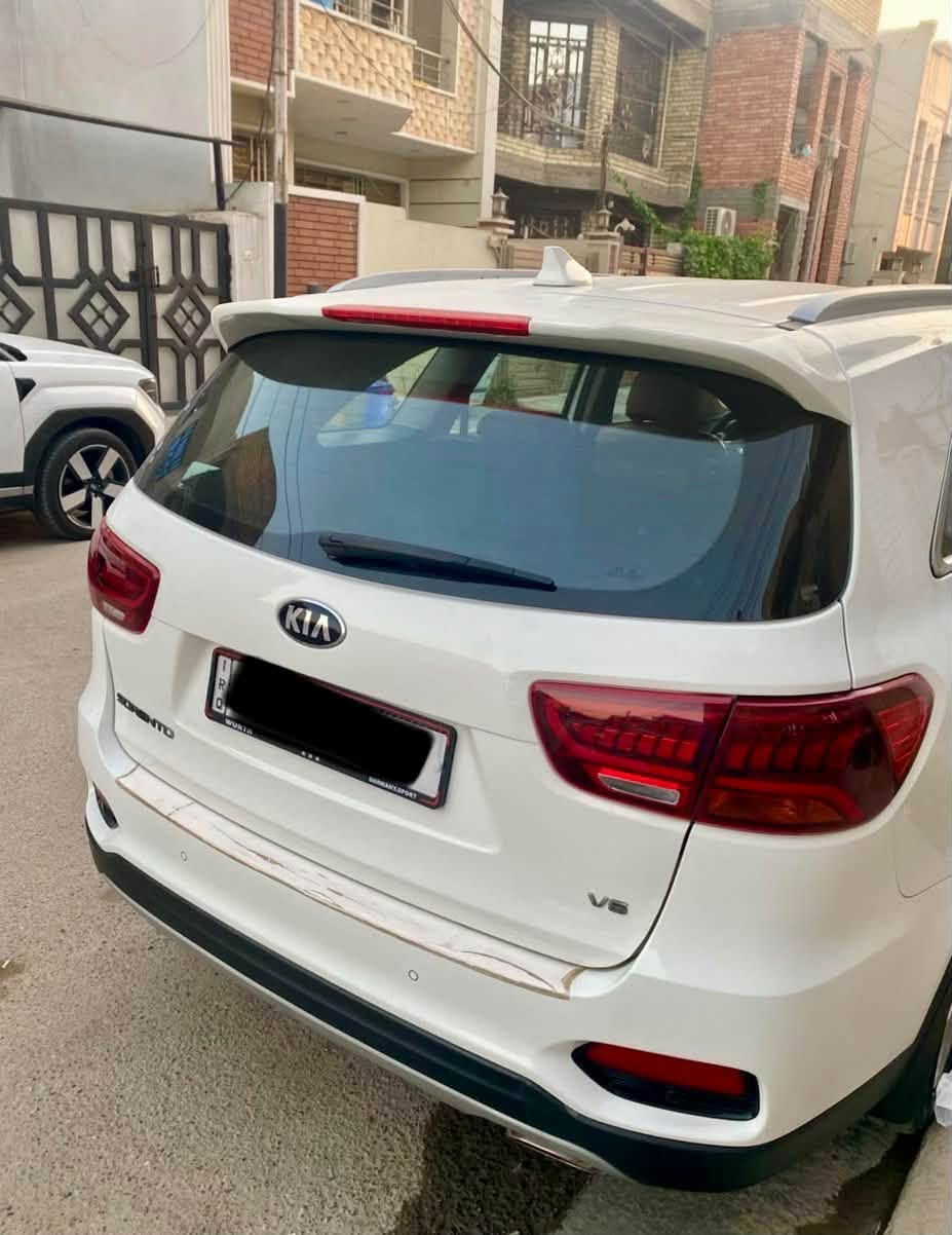 سورنتو موديل 20 خليجي رقم بغداد باسمي مكفول من الصبغ والبارد ماشيه 57  فول عدا البنروما مكاني بغداد ***********
