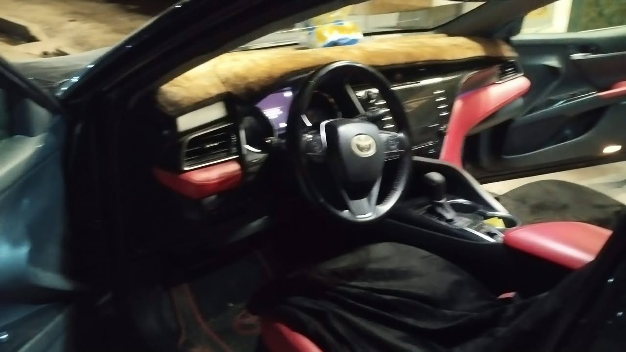 كامري لبيع موديل ٢٠٢٠ رقم سليمانيه مميز سنويه مجدده لحد ٢٠٢٨ لون نيلي مكينه حجمه ٢٥٠٠ لاصرف كير اتوماتيك تبريد شغال بيه صبغ قطعتين صبغ  بنيد وجامرلغ سايق ونكمة مال باب سايق ليسرىوالضربه بجم بأمريكا السعر ب١٤٠ ورقه وبيه مجال بالسعر مكلف بالنشر ***********مكان سياره قضاء بلدروز بيع فقط
