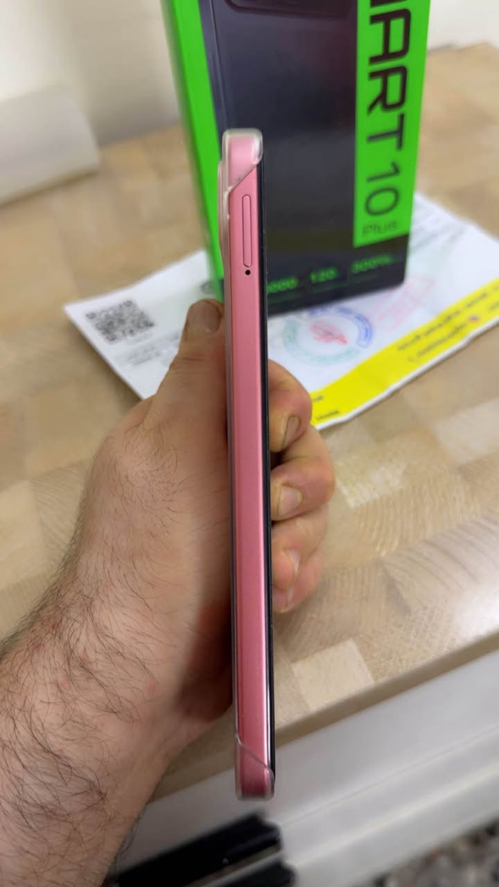 Infinix Smart 10 plus
ذاكرة 128 + 4 كيكابايت 
جهاز جديد 
معدل هرتزية الشاشة 120 هرتز 
ملحقات الجهاز سماعة + شاحن 18 واط + كيبل الشحن تايب سي 
دبل سيم كارد + بطاقة رام ميموري 4 كيكا 
للتواصل ***********
العنوان بغداد المنصور 
السعر (250) الف وبي مجال قليل للشراي بغداد, العراق
