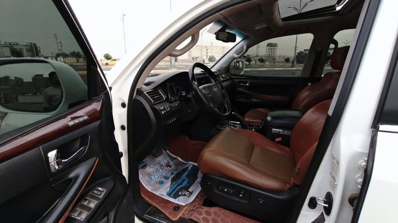 لكزس LX570 • ٢٠١١ • رقم اربيل