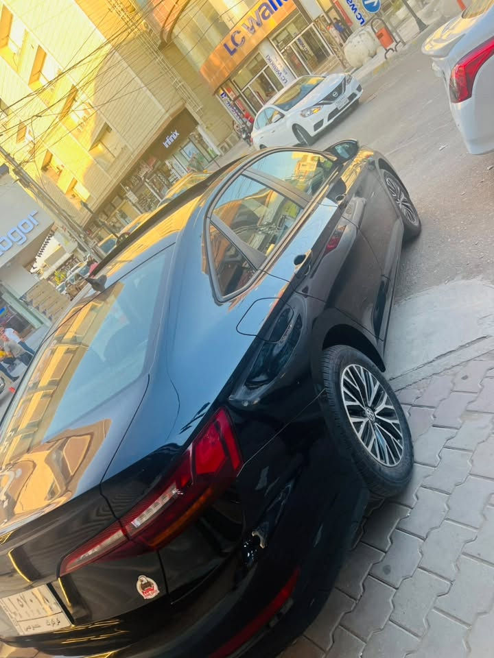 جيتا 2019 فووول مواصفات

فتحة سقف

 كشنات جلد

بصمة 

محرك 1400 تيربو 

 3 قطع بيه سياره 

عنوان السياره كركوك ***********

