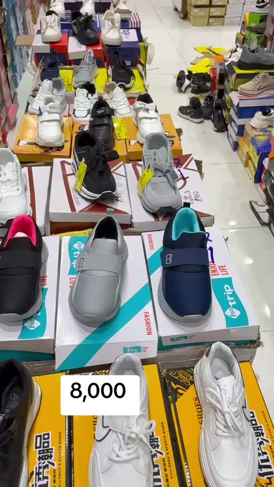 مجمع مصطفى البصام 👟 ✨ وفرنا لكم حذاء شبابي بناتي  السعر 8,000 آلاف فقط! 📍 العنوان: السماوة - الشرقي (قرب مجمعات محمد البصام للأطفال) 📲 للحجز والتوصيل عبر الواتساب: واتساب موبايل 📱 ‭***********‬ القياسات كل موديل مذكور بالفيديو
