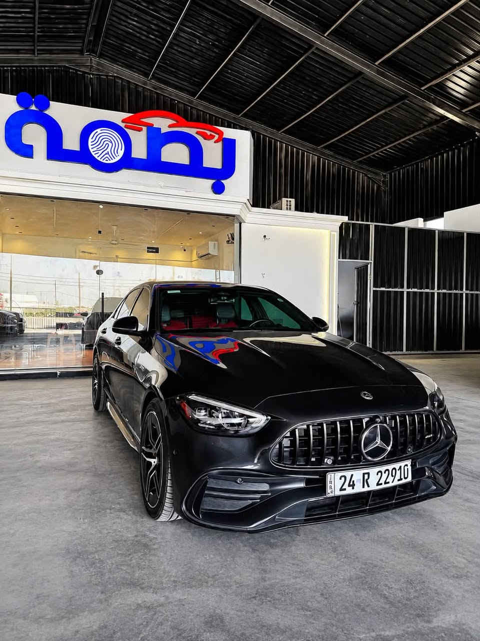 للبيع 2023 W206 C43
(مكينه AMG توربو 408حصان)لتقارنها بالسي العادي

فتحة

داخل احمر (بلادي

جنطه كهرباء

لايت عدسه 

ويل 19 بلادي

ستيرن AMG (فرارات تحكم بأنضمه القياده)

بدي AMG

محرك AMG

كامرات 5

قياده ألية

تحديد مسار 

نقاط عمياء 

رادار امامي خلفي

حساس امامي خلفي

كشن تدفئة

اوتو بارك

ماشيه 23 الف 

بيها هوايه مواصفات معروفه بهذا الموديل 

السياره جاهزه كير مكينه بوضع الشركه كهربائيات (صفر مسج) 

حادث باب وجاملغ يمنه ايرباك برده فقط

(جاملغ والباب مبدلات اصليات نفس اللون مابيهن صبغ

مكاني / ديالى جديدة الشط 

السعر / 375 وبيها مجال بسيط 

للاستفسار/ ***********
