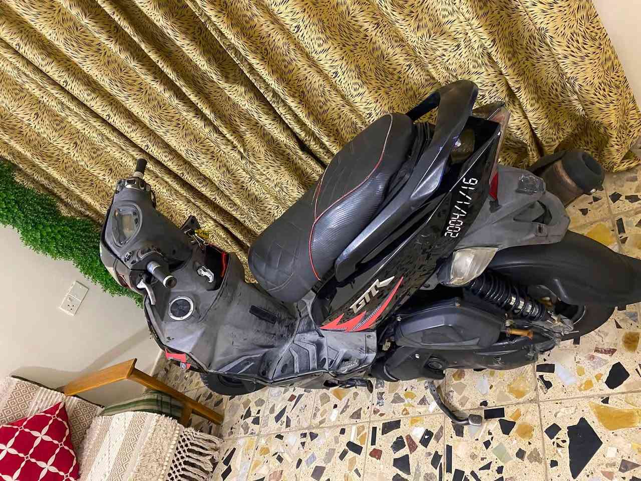 جيتي ار رمبه رمبه  نزلت قبل 3 اشهر مكفوله من التاير للتاير كهربائيات ومكينه وكفر ب الجيس مبولشها صايره تضوي مكاني حي اور او الشعب  السعر 950 وبيها مجال بسيط رقم  ***********
