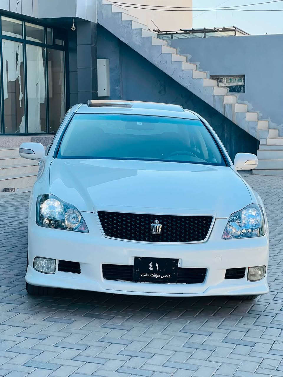 شاهینە مووس 2007
گێڕ کەورە مەکینە بچوک 

ناوڕەش ساج سوور 

فوول .
سڵایت.
ئاوێنە ئیشارەت 
بێ دووگەڵ
سێ دووگمە  

کامل مەسرەف .

ساردوو گەموو بریکی بەسراوە .

تەقەو ڕەقەی نییە .
كۆدی هەیە 
دوو پارچەبۆیاخی ئەورووپایە

سعری 68گەڵاو مەجال.

***********.

***********سەیسایەق
