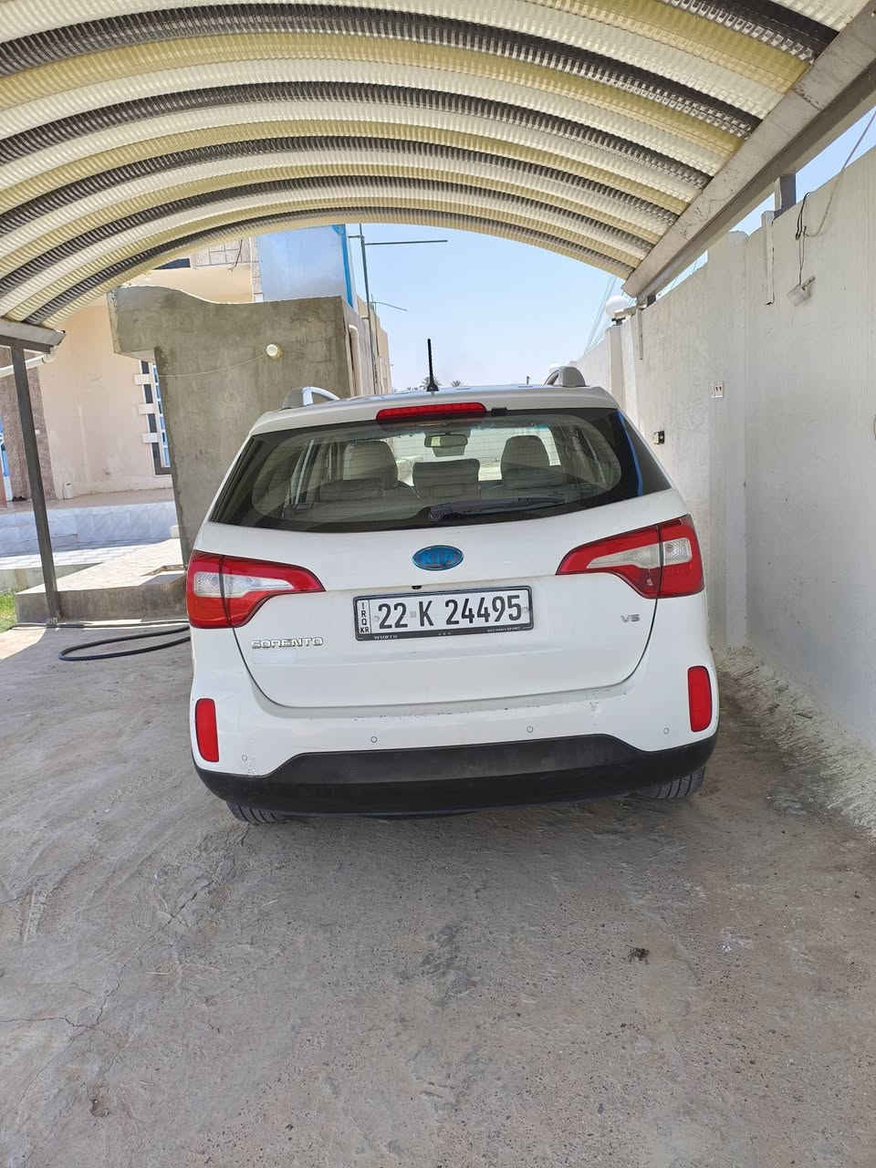 سورنتو ٢٠١٣ 
V6  سلندر 
 نص فول 
وارد خليجي 
بيها قطعتين صبغ بدون معجون أو بارد خدش موضح بالسونار 
رقم اربيل 
محرك مفتوح  مسوي رواجز فقط
 تبريدها واكف يحتاج فريز تبديل

مكان سيارة الانبار / خالديه 

رقم ***********
 السعر خاص
