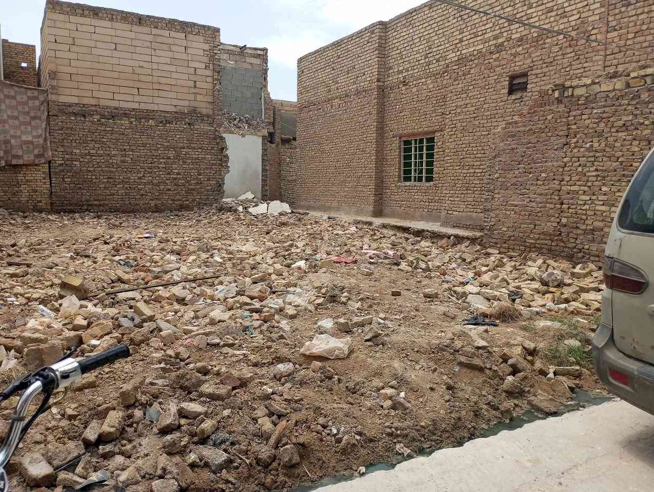 قطعه للبيع طابو  مساحته 160 الوجه 10 ثالث فرع عن السوك المسكوف الستفسار ***********
