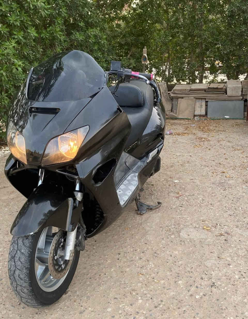 السلام عليكم فورزة 06 دراجة كاملة من كلشي ترايك وين ما يعجبك مكينة 250cc مكفولة لا تنقيص ولا تبخير شرط شلعة ومعدل تشك الكاع دراجة جاهزة من كلشي تشغل وتطلع باي وكت يعجبك مكاني الديوانية غماس السعر 575 وبيها مجال رقمي بي واتساب ***********
