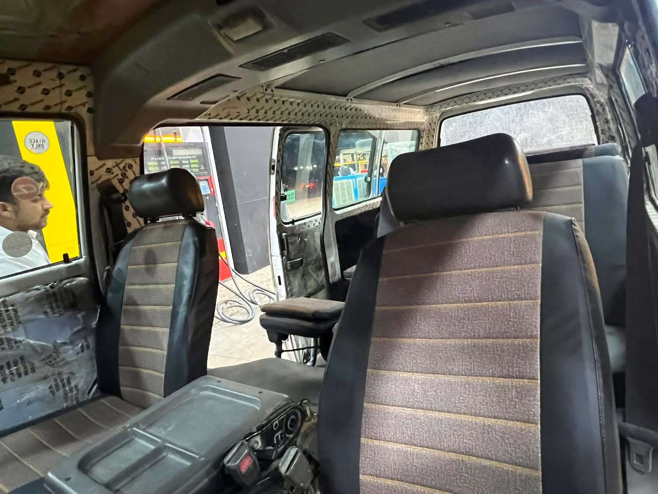 نیسان تەخت٢٠٠١بوفروشتن نرخی$٤٣گەلاو محامەلیکی کەمە ئارام پلاستیک خازو بەنزین«***********»
